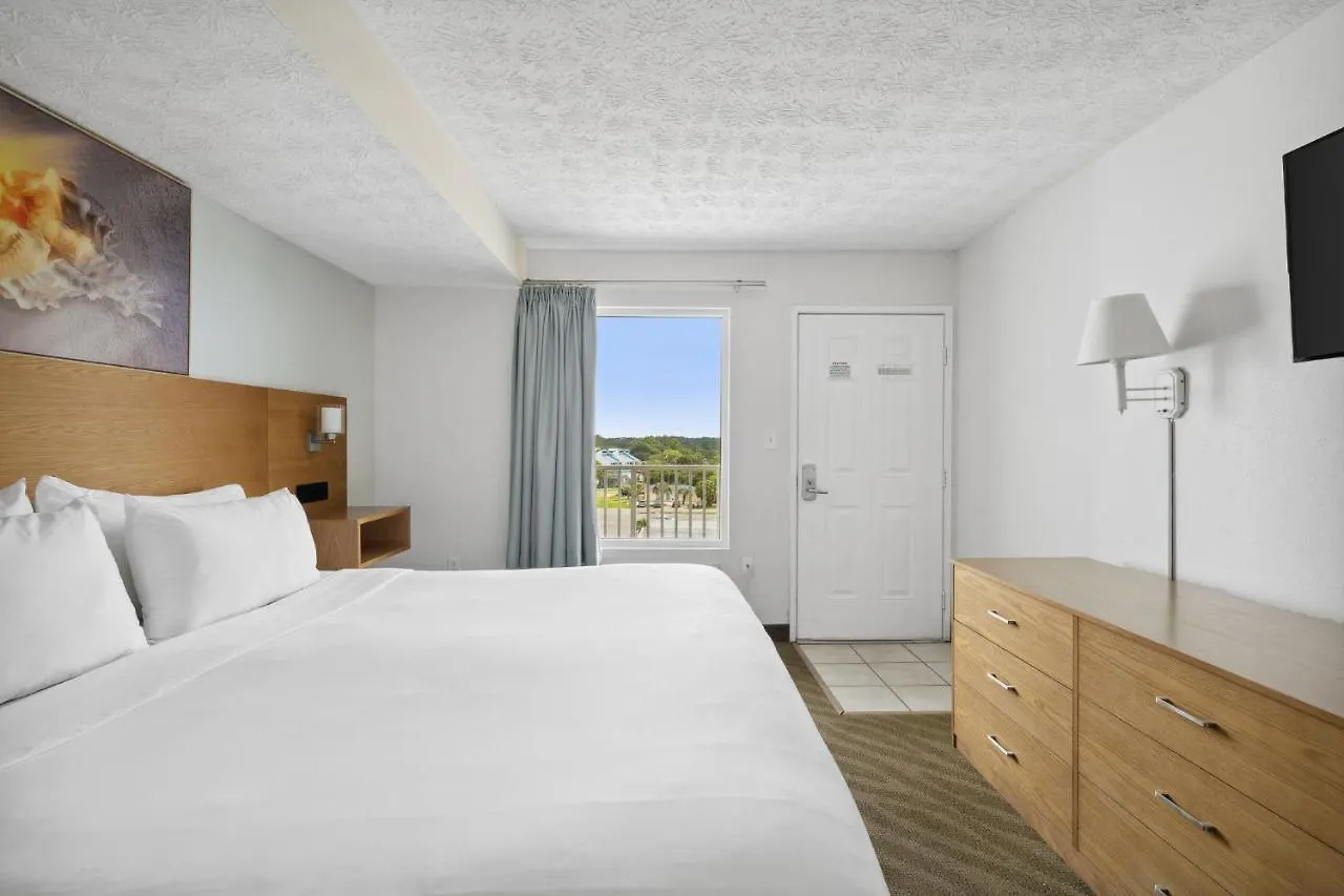 Hotel Beachcomber Beachfront Hotel, A By The Sea Resort Panama City Beach